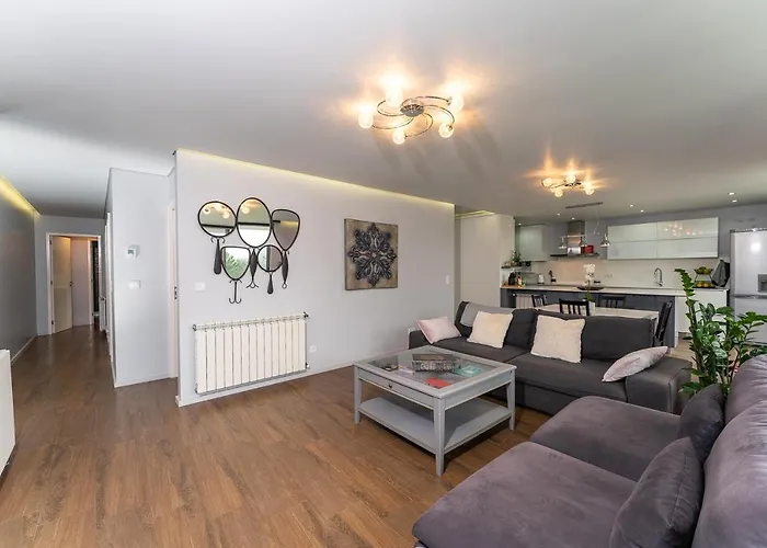 Golf Course - Luxurious Flat T3 - * Ponte de Lima